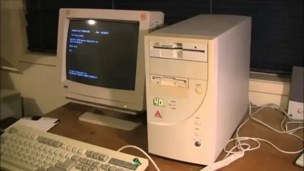 Internet discada: 10 marcas que só os anos 2000 tiveram