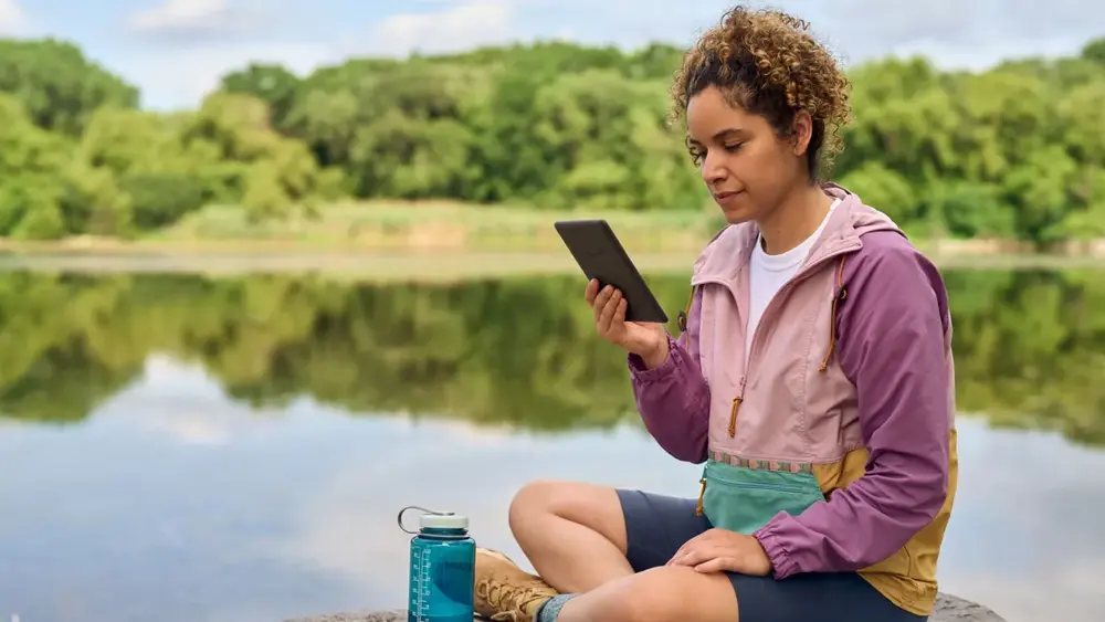 Kindle Paperwhite 16 GB: preço cai 29% no Prime Day