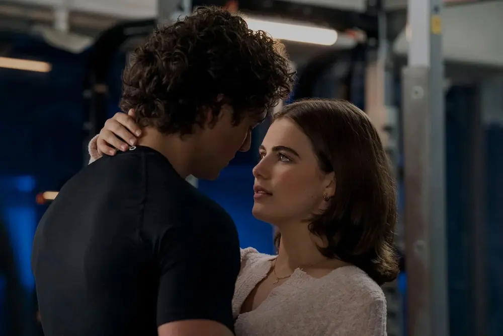Off Campus: guia com episódios, elenco e estreia