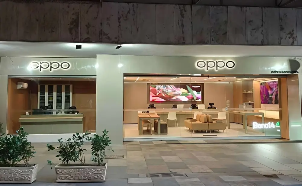 OPPO abre centro de serviços no Rio com 50% de desconto