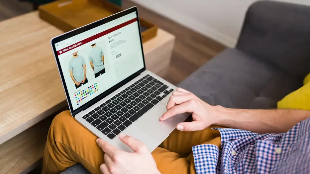 Sites de dopamina tiram a vontade de comprar? Testamos