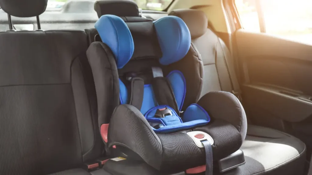 Como transportar crianças em segurança no carro